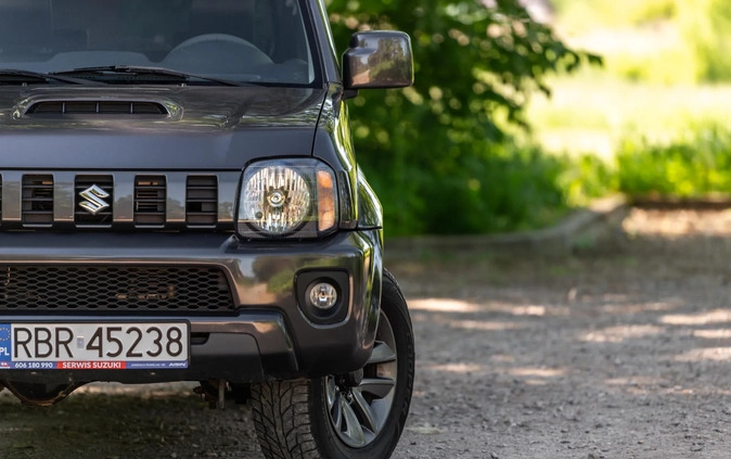 Suzuki Jimny cena 66700 przebieg: 131247, rok produkcji 2017 z Tyszowce małe 781